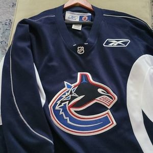 Vancouver Canucks jersey